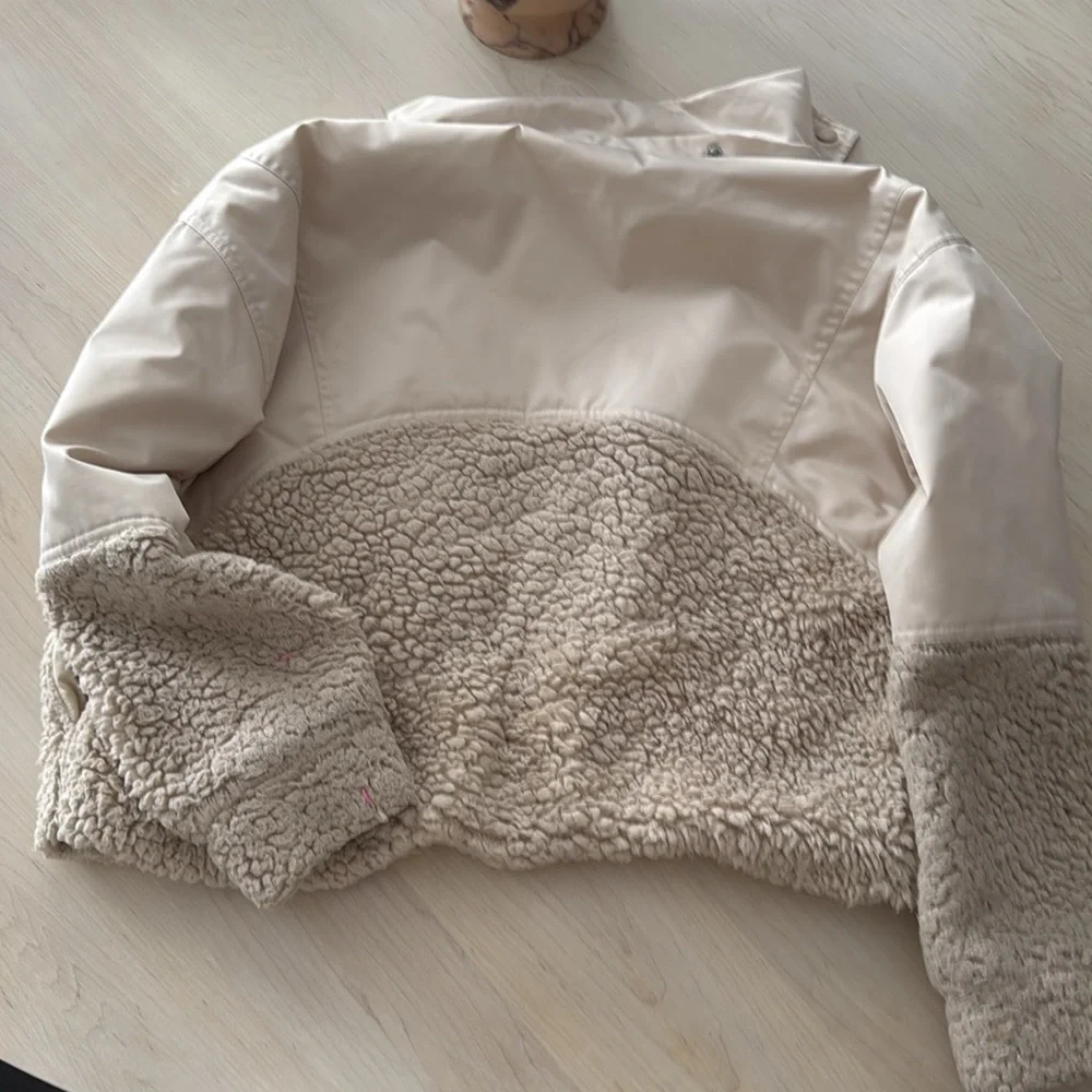 Spring like jacket - Picture 2 of 3